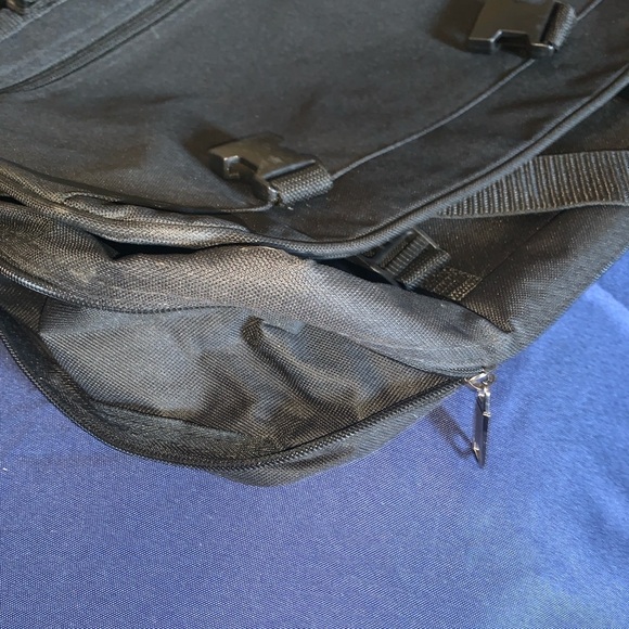 Messenger Bag, Black, NWOT - Picture 4 of 4